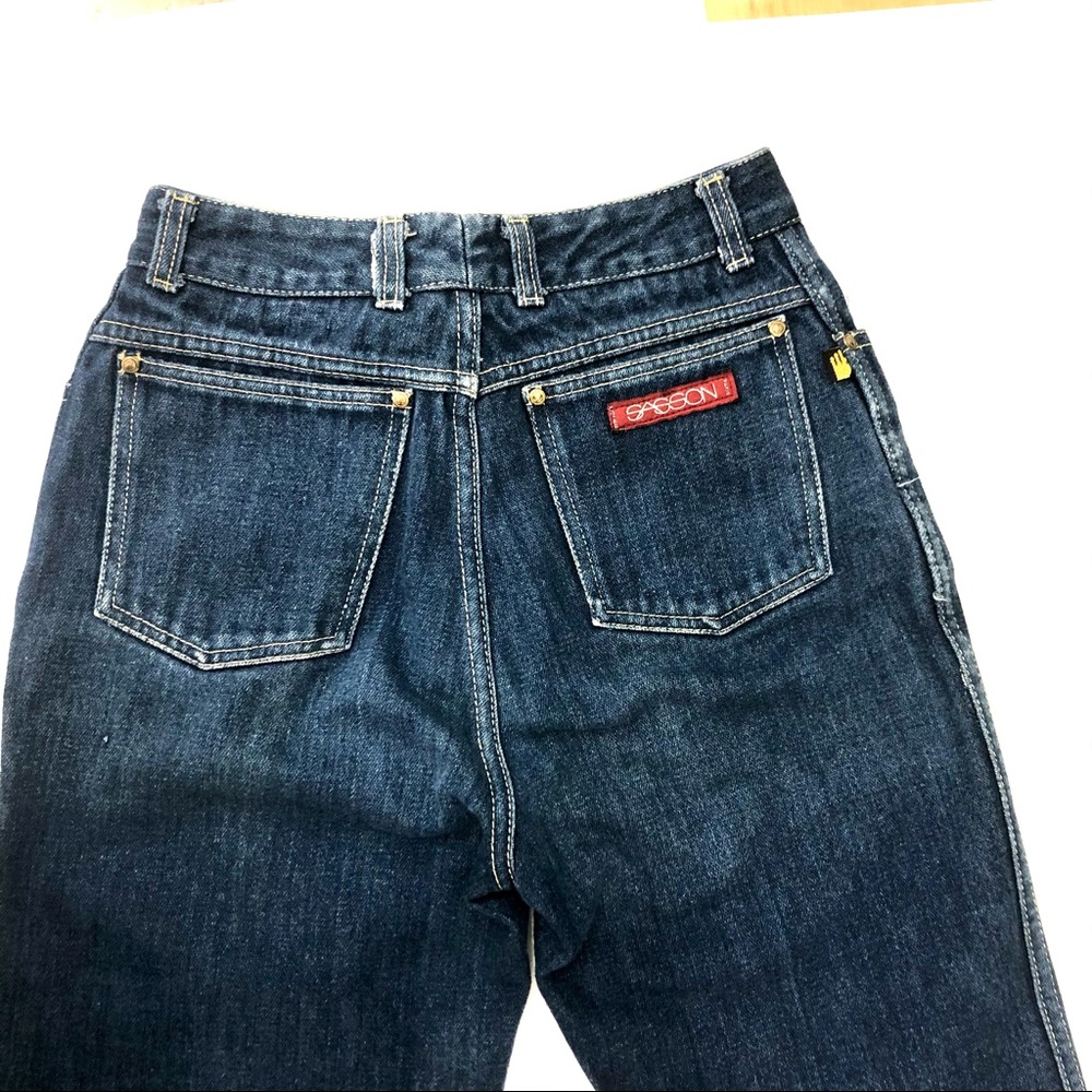 Vintage High Rise Jeans - Picture 5 of 5